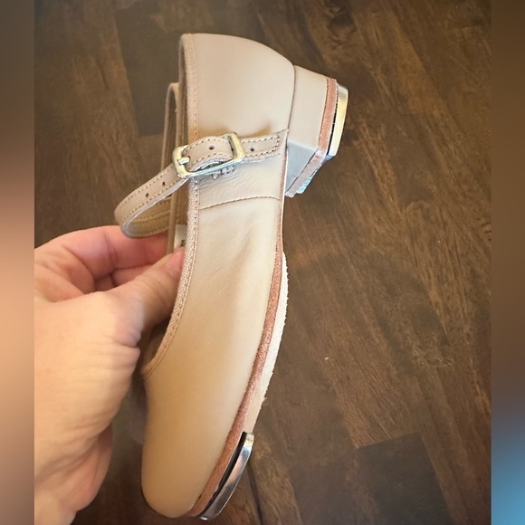 Bloch Tap on tap Leather tap shoes 10M Tan Brand new no box - Picture 5 of 9